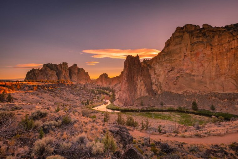 008 Smith Rock SP.jpg